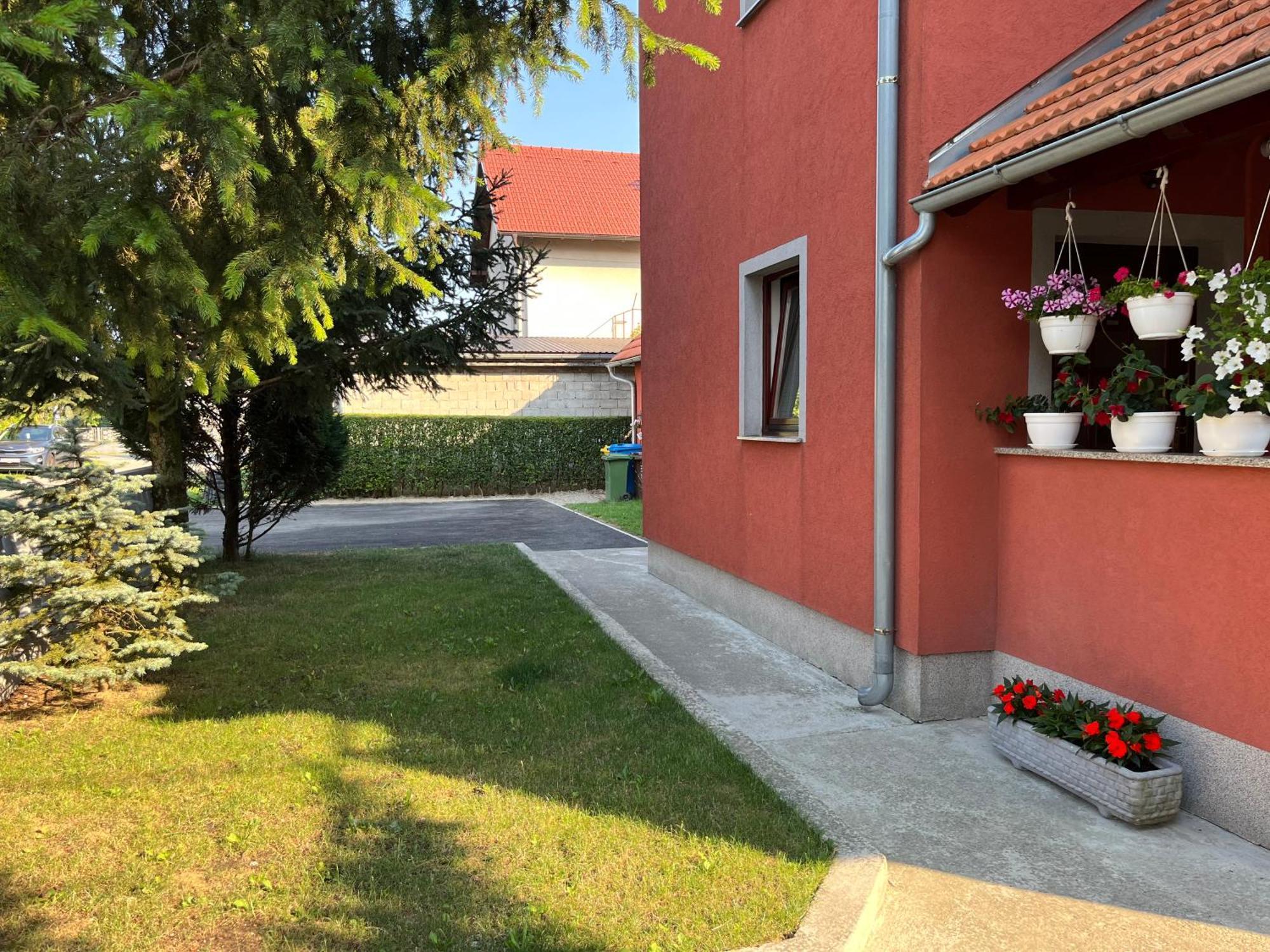 Apartment T&M Zagreb Airport Velika Gorica Exterior foto